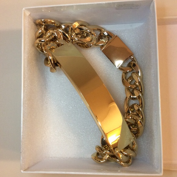 MAISON MARTIN MARGIELA Gold belt seen on Beyoncé